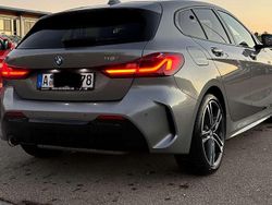 Grau Gebraucht 2023 BMW 118 M Sport Kleinwagen | 27.000 € (Fairer Preis)