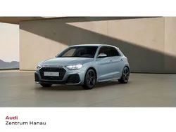 Grau Neu 2025 Audi A1 Sportback S-Line Kleinwagen | 35.225 € (Teuer)