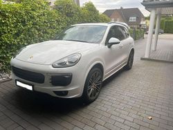 Weiß Gebraucht 2016 Porsche Cayenne GTS Chrono SUV | 25.900 € (Guter Preis)