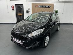 Schwarz Gebraucht 2016 Ford Fiesta Celebration Kleinwagen | 7.800 € (Fairer Preis)