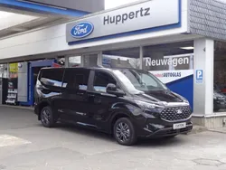 Agate black metallic Neu 2025 Ford Tourneo Custom Titanium Van / Kleinbus | 52.450 € (Guter Preis)