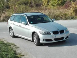Silber Gebraucht 2010 BMW 318 Comfort Edition Kombi | 5.350 € (Fairer Preis)