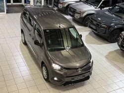 Grau Gebraucht 2023 Toyota Proace Verso City Kombi | 27.895 € (Guter Preis)