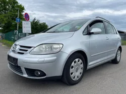 Silver metallic Gebraucht 2007 VW Golf Plus Cross Van / Kleinbus | 1.600 € (Guter Preis)