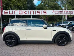 Weiß Gebraucht 2017 Mini Cooper Chili Kleinwagen | 17.700 € (Guter Preis)