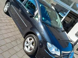 Grau Gebraucht 2007 VW Touran Van / Kleinbus | 2.250 € (Superpreis)