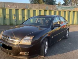 Schwarz Gebraucht 2004 Opel Vectra GTS Limousine | 500 € (Superpreis)
