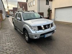 Silber Gebraucht 2009 Nissan Navara Abholung | 9.000 € (Guter Preis)