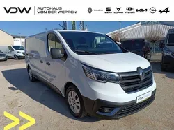 Weiß Gebraucht 2022 Renault Trafic Komfort Van | 28.680 € (Guter Preis)