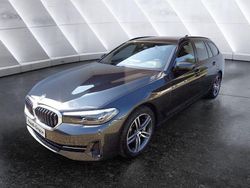 Grau Gebraucht 2022 BMW 530 Sport Line Kombi | 34.400 € (Fairer Preis)