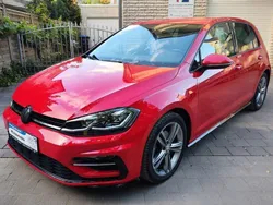 Rot Gebraucht 2020 VW Golf VII Highline Limousine | 18.999 € (Guter Preis)