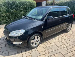 Schwarz Gebraucht 2013 Skoda Fabia Fresh Limousine | 5.700 € (Fairer Preis)