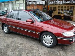 Rot Gebraucht 1998 Opel Omega Limousine | 5.850 €