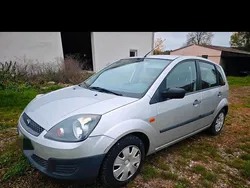 Silber Gebraucht 2006 Ford Fiesta Kleinwagen | 1.500 € (Guter Preis)