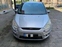 Silber Gebraucht 2007 Ford S-MAX S Van / Kleinbus | 2.800 € (Fairer Preis)