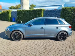 Grau Gebraucht 2016 Audi A3 Ambiente Limousine | 14.990 € (Fairer Preis)