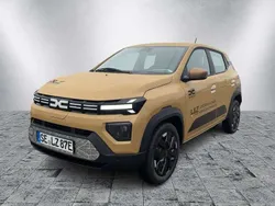 Beige Gebraucht 2024 Dacia Spring Extreme Kleinwagen | 16.980 € (Fairer Preis)