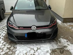 Grau Gebraucht 2020 VW Golf GTI Coupé | 29.999 €