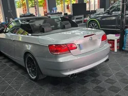 Silber Gebraucht 2007 BMW 330 Cabriolet Cabrio | 13.500 €
