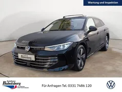 Schwarz Gebraucht 2024 VW Passat Elegance Kombi | 38.998 € (Teuer)