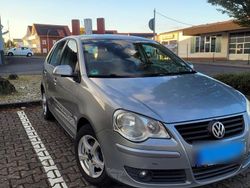 Silber Gebraucht 2007 VW Polo Comfortline Kleinwagen | 2.650 € (Fairer Preis)