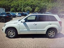 Weiß metallic Gebraucht 2013 Suzuki Grand Vitara SUV | 10.000 € (Guter Preis)