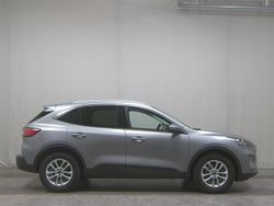 Silber Gebraucht 2023 Ford Kuga Titanium SUV | 17.980 € (Guter Preis)