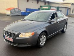 Grau Gebraucht 2008 Volvo S80 Momentum Limousine | 7.999 € (Fairer Preis)