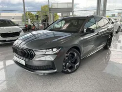 Graphitegrau metallic Neu 2025 Skoda Superb SportLine Kombi | 49.890 € (Teuer)