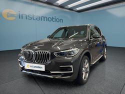 Grau Gebraucht 2022 BMW X5 SUV | 56.299 € (Fairer Preis)