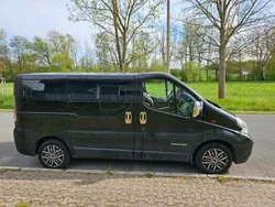 Schwarz Gebraucht 2006 Renault Trafic Van | 4.200 €