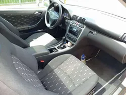 Silber Gebraucht 2001 Mercedes C180 Coupé | 1.800 € (Teuer)