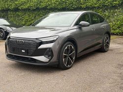 Grau Gebraucht 2023 Audi Q4 Sportback e-tron S-Line SUV | 35.495 € (Guter Preis)