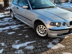 Silber Gebraucht 2004 BMW 318 Compact Kleinwagen | 2.150 €