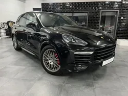 Schwarz Gebraucht 2015 Porsche Cayenne GTS SUV | 39.999 € (Guter Preis)