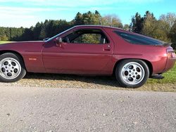 Rot Gebraucht 1985 Porsche 928 Coupé | 37.500 €