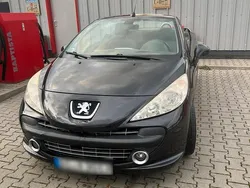 Schwarz Gebraucht 2008 Peugeot 207 CC Cabrio | 2.500 € (Fairer Preis)