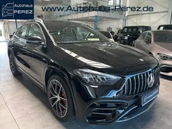 Schwarz Gebraucht 2023 Mercedes GLA45 AMG AMG SUV | 63.398 € (Teuer)
