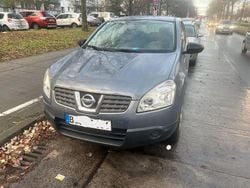 Grau Gebraucht 2007 Nissan Qashqai Acenta SUV | 3.200 € (Guter Preis)