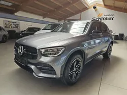 Grau Gebraucht 2021 Mercedes GLC300e AMG line SUV | 39.750 € (Etwas zu teuer)