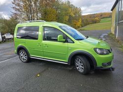 Grün Gebraucht 2013 VW Caddy Edition Van / Kleinbus | 11.699 € (Etwas zu teuer)