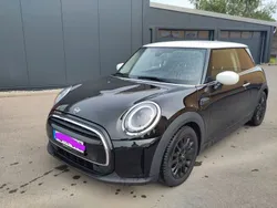 Schwarz Gebraucht 2021 Mini Cooper Kleinwagen | 18.400 € (Fairer Preis)