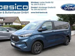 Chromablau metallic Gebraucht 2024 Ford Tourneo Custom Titanium Van / Kleinbus | 45.970 € (Fairer Preis)