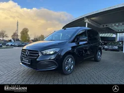 Loparitschwarz Gebraucht 2024 Mercedes T180 Style Van / Kleinbus | 31.990 € (Teuer)