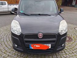 Schwarz Gebraucht 2014 Fiat Doblò Van / Kleinbus | 5.900 € (Fairer Preis)