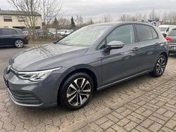 Grau Gebraucht 2020 VW Golf VII United Limousine | 19.999 € (Fairer Preis)