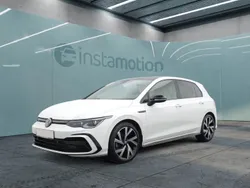 Weiß Gebraucht 2023 VW Golf VIII Sound Limousine | 31.100 € (Fairer Preis)