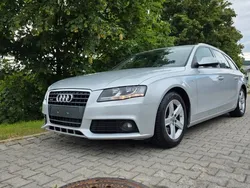 Silber Gebraucht 2011 Audi A4 S-Line Kombi | 7.000 € (Superpreis)