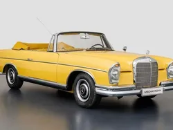 Gelb Gebraucht 1962 Mercedes W112 SE Cabrio | 395.000 €