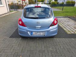 Blau Gebraucht 2006 Opel Corsa Kleinwagen | 1.850 € (Fairer Preis)